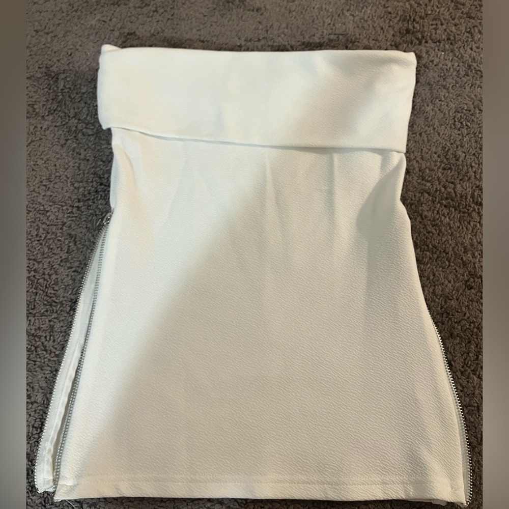 White trendy top
